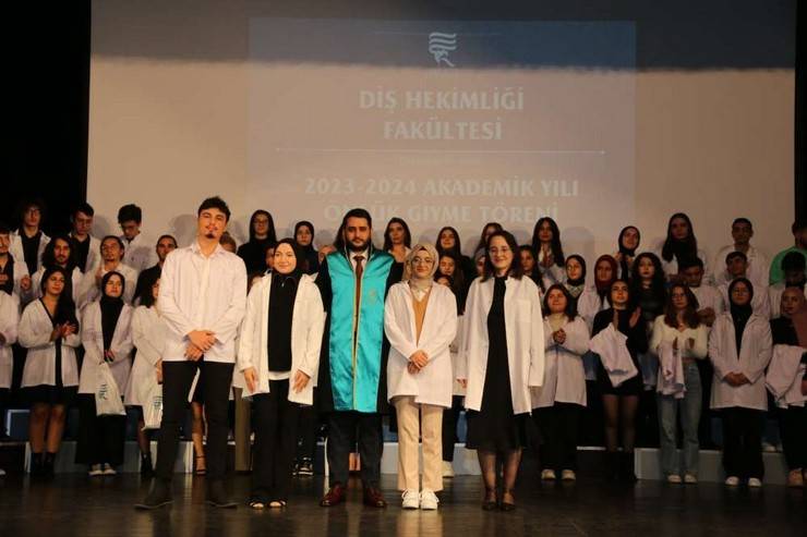 RTEÜ Diş Hekimliği Fakültesi Öğrencileri Önlüklerini Giydi 23