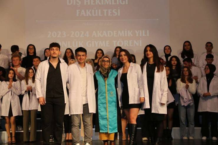 RTEÜ Diş Hekimliği Fakültesi Öğrencileri Önlüklerini Giydi 8