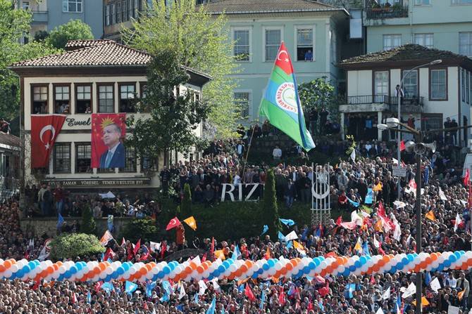 Cumhurbaşkanı Erdoğan Rize'de 32