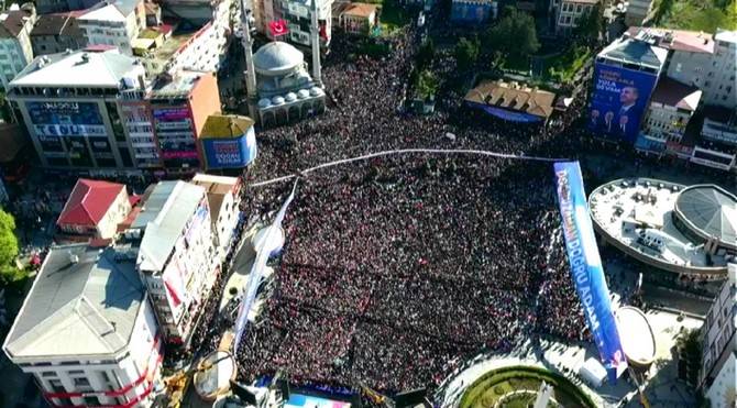 Cumhurbaşkanı Erdoğan Rize'de 39
