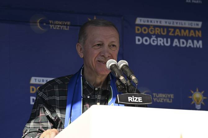 Cumhurbaşkanı Erdoğan Rize'de 52