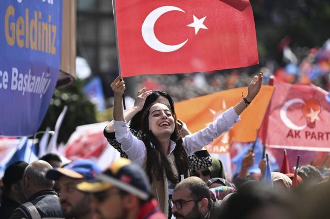 Cumhurbaşkanı Erdoğan Rize'de 75