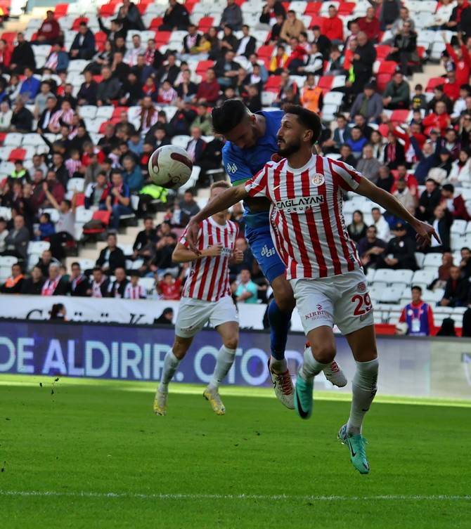 Bitexen Antalyaspor - Çaykur Rizespor maçından kareler 27