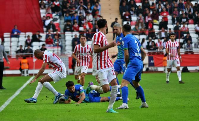 Bitexen Antalyaspor - Çaykur Rizespor maçından kareler 32