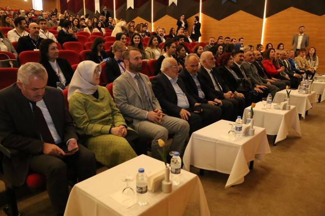 RTEÜ  Diş Hekimliği Fakültesi tarafından Uluslararası Diş Hekimliği Kongresi Gerçekleştirildi 1