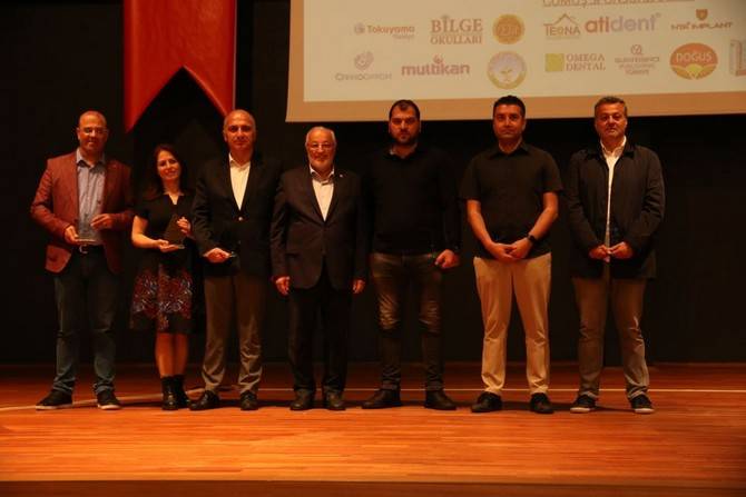 RTEÜ  Diş Hekimliği Fakültesi tarafından Uluslararası Diş Hekimliği Kongresi Gerçekleştirildi 22