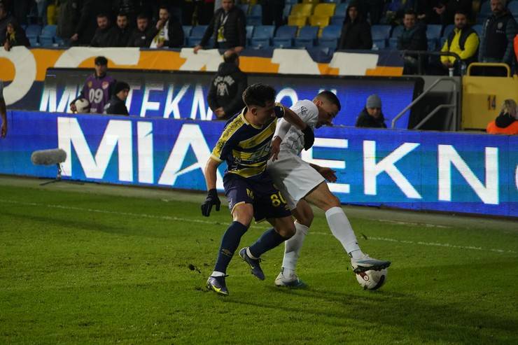 MKE Ankaragücü - Çaykur Rizespor maçından kareler 9