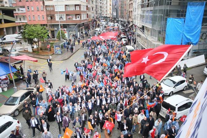 AK Parti’den Rize’de Coşkulu Sevgi Yürüyüşü 7
