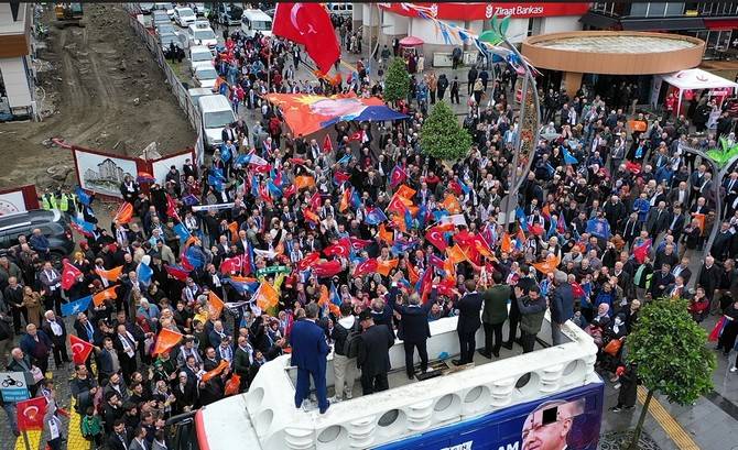 AK Parti’den Rize’de Coşkulu Sevgi Yürüyüşü 71