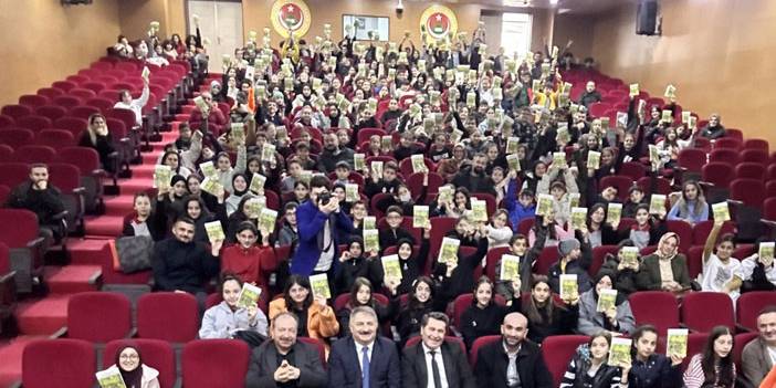 Rize'de Kitap Okuma ve Paylaşım Projesinde Masal Günü