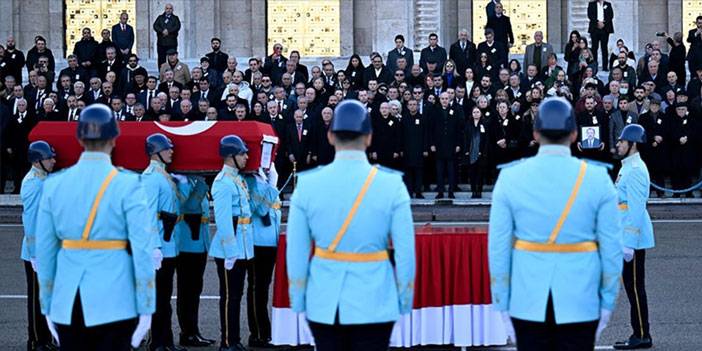Rizeli eski bakan Yaşar Okuyan için TBMM'de tören