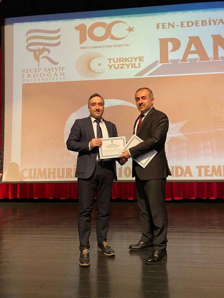 RTEÜ'de Cumhuriyet’in 100. Yılında Temel Bilimler Paneli Gerçekleştirildi 31