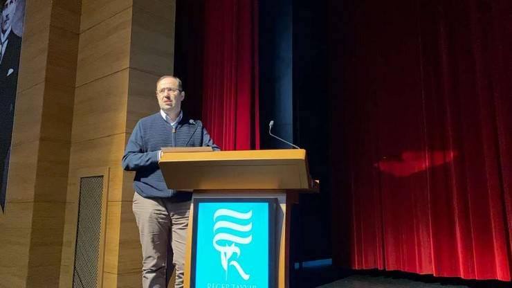 RTEÜ'de Cumhuriyet’in 100. Yılında Temel Bilimler Paneli Gerçekleştirildi 37