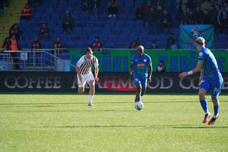 Çaykur Rizespor - Atakaş Hatayspor Maçından kareler 12