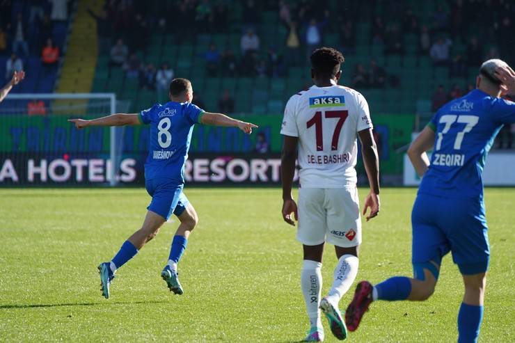 Çaykur Rizespor - Atakaş Hatayspor Maçından kareler 15