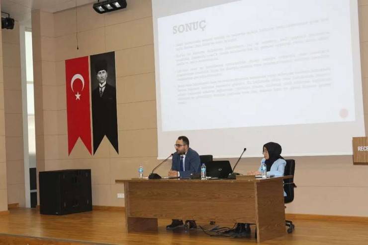 RTEÜ'de Mukayeseli Hukuk Şöleni Sempozyumu Düzenlendi 1