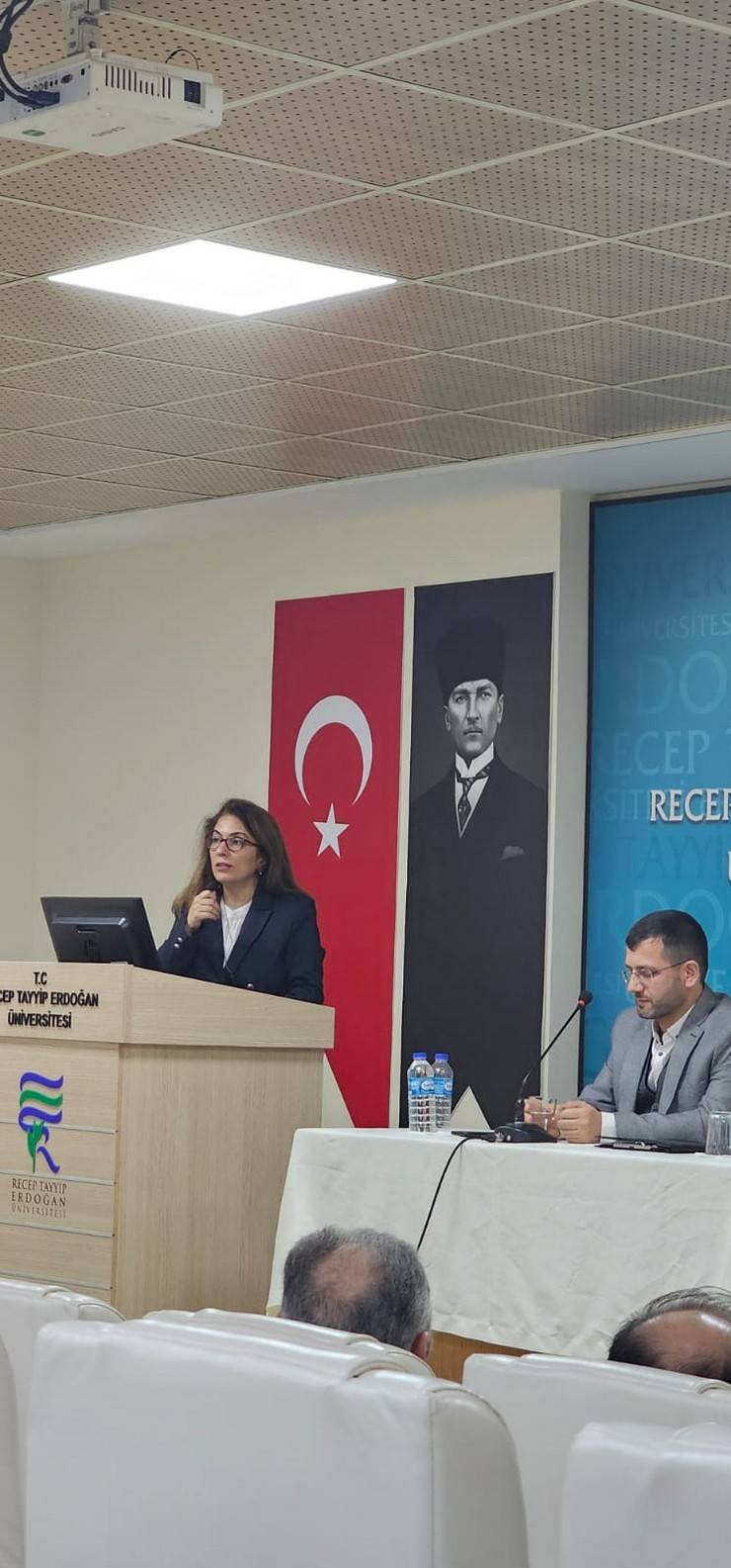 RTEÜ'de Mukayeseli Hukuk Şöleni Sempozyumu Düzenlendi 5