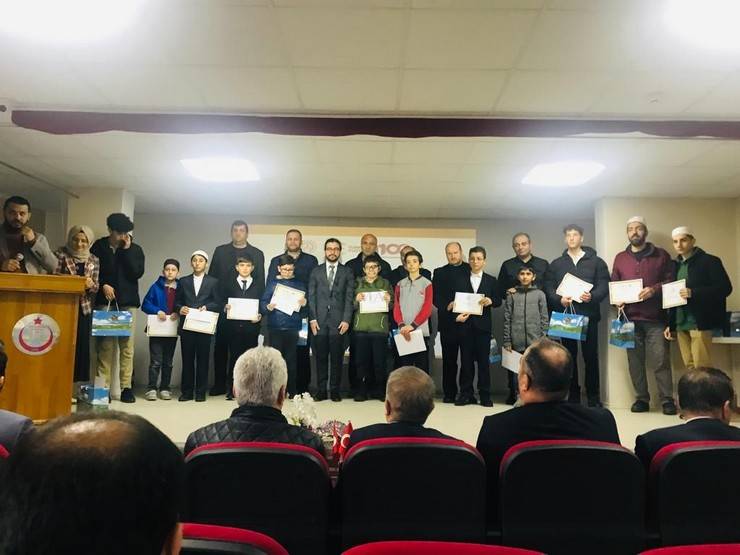 Rize'de Genç Bilâller Ezan Okuma Yarışması Yapıldı 18