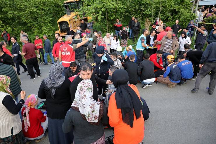 Trabzon'da 6 kişinin öldüğü midibüs kazasında 'ihmaller zinciri' 11