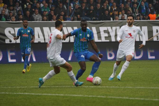 Çaykur Rizespor - Altınordu maçından kareler 15