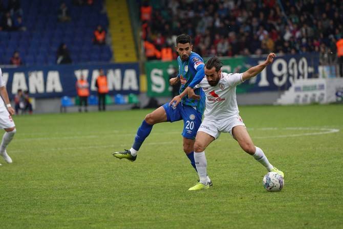 Çaykur Rizespor - Altınordu maçından kareler 21