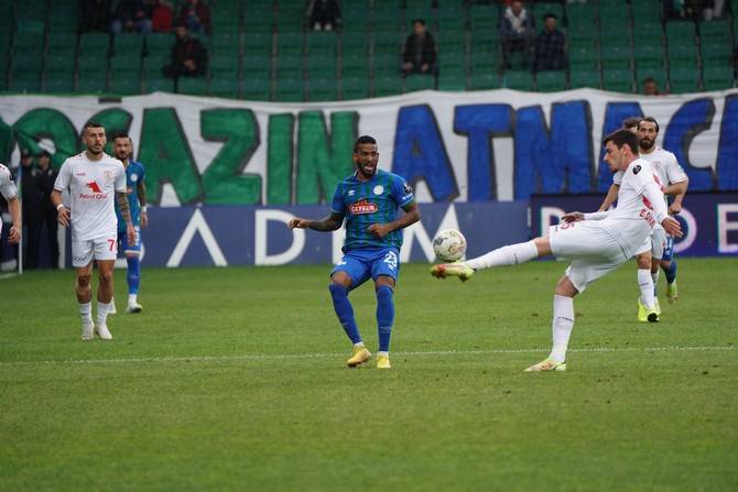 Çaykur Rizespor - Altınordu maçından kareler 24
