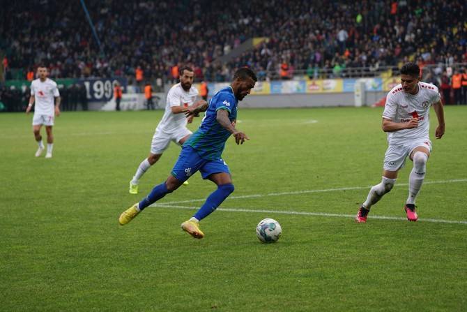 Çaykur Rizespor - Altınordu maçından kareler 26