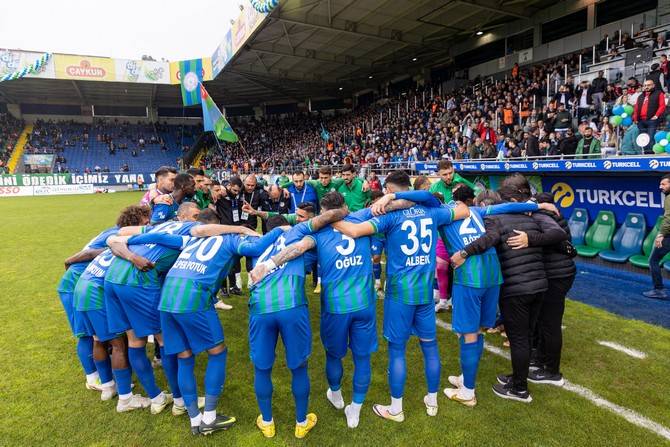 Çaykur Rizespor - Altınordu maçından kareler 39