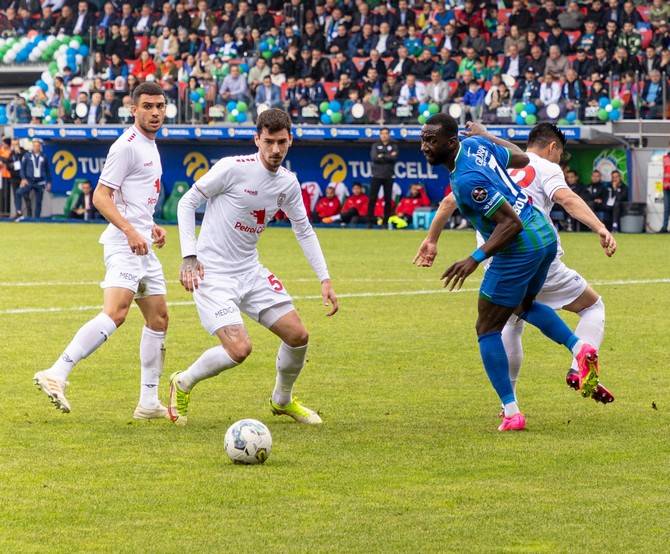 Çaykur Rizespor - Altınordu maçından kareler 42