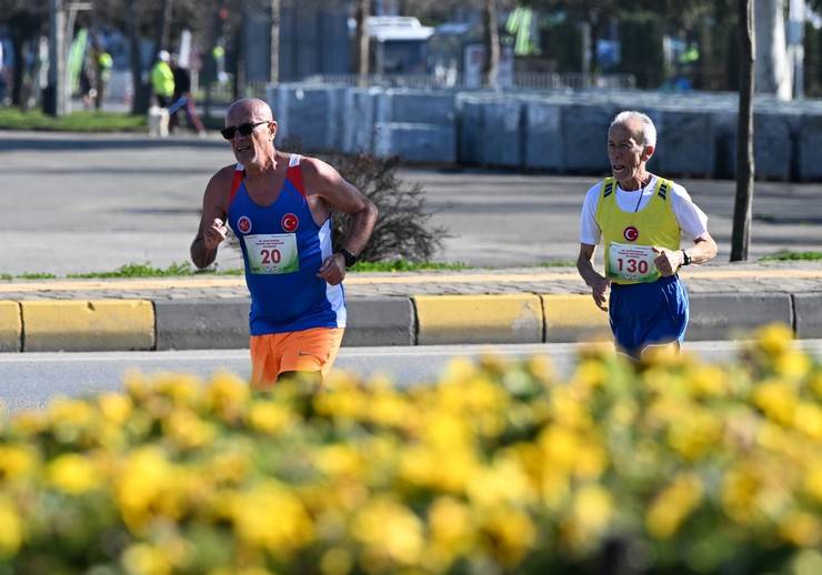 44. Uluslararası Trabzon Yarı Maratonu koşuldu 12