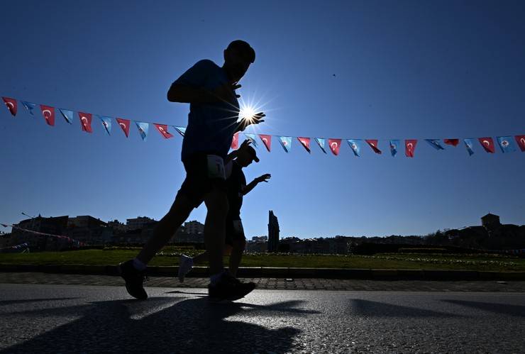 44. Uluslararası Trabzon Yarı Maratonu koşuldu 3