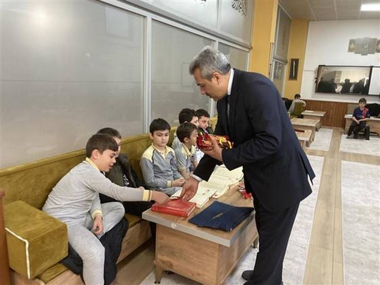 Rize Valisi Baydaş’tan Berat Camii Kur’an Kursu’na Ziyaret 13