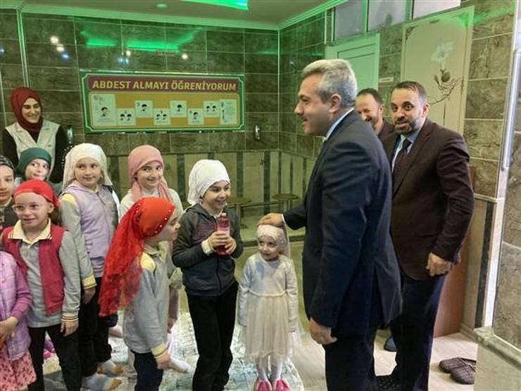Rize Valisi Baydaş’tan Berat Camii Kur’an Kursu’na Ziyaret 2