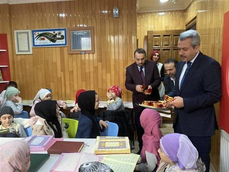 Rize Valisi Baydaş’tan Berat Camii Kur’an Kursu’na Ziyaret 9