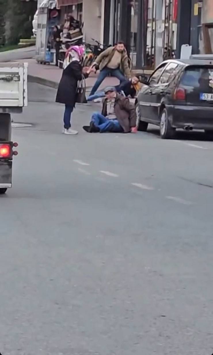 Rize'de silahlı kavgada 3 kişi yaralandı 15