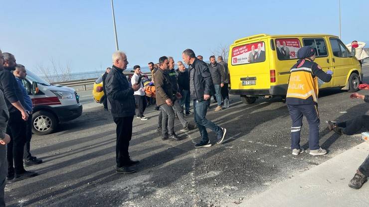 Rize’de Muhtar Okan Seymenoğlu Cenaze Dönüşü Kaza Yaptı: 4 Yaralı 6