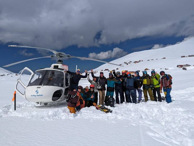 Kaçkar Dağları'ndaki heliski etkinliğinde 13. hafta heyecanı yaşanıyor 1