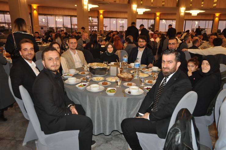 Rize Barosu Avukatlar Günü'nü İftarla Kutladı 12