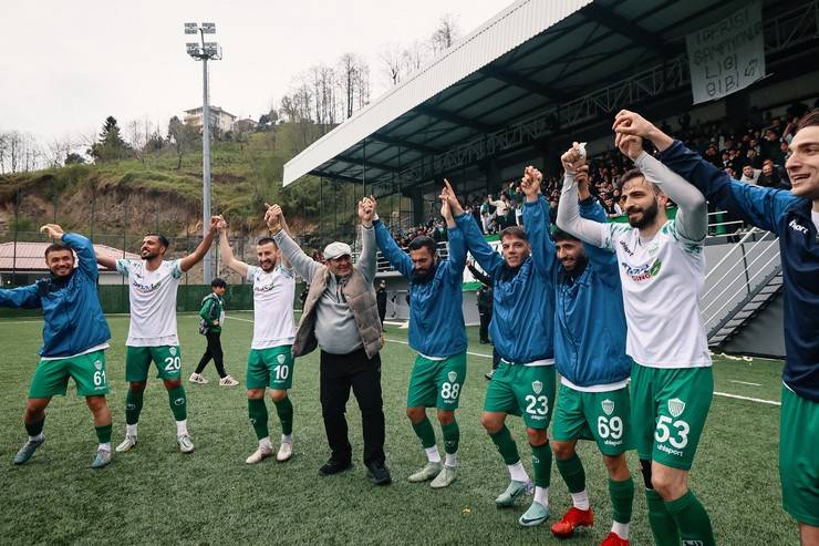 Çayelispor, TFF 3. Lig'e çok yakın 12