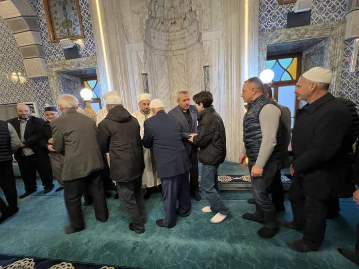 Rize’de Ramazan Bayram Namazı Eda Edildi 1