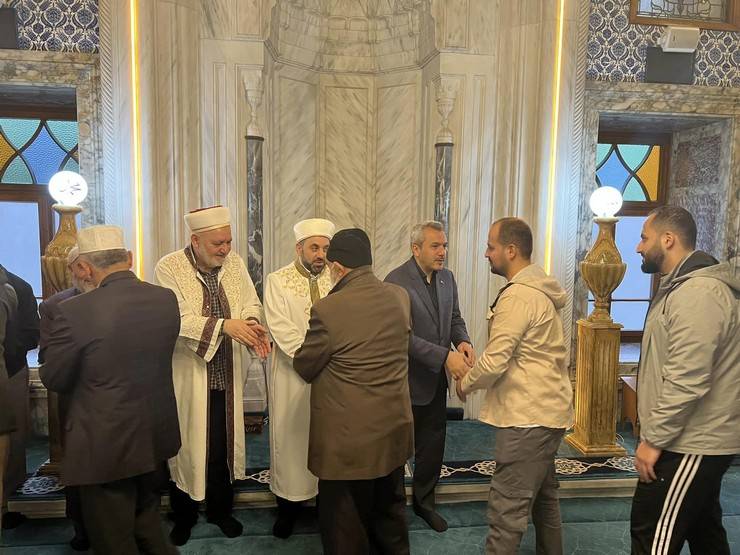 Rize’de Ramazan Bayram Namazı Eda Edildi 11