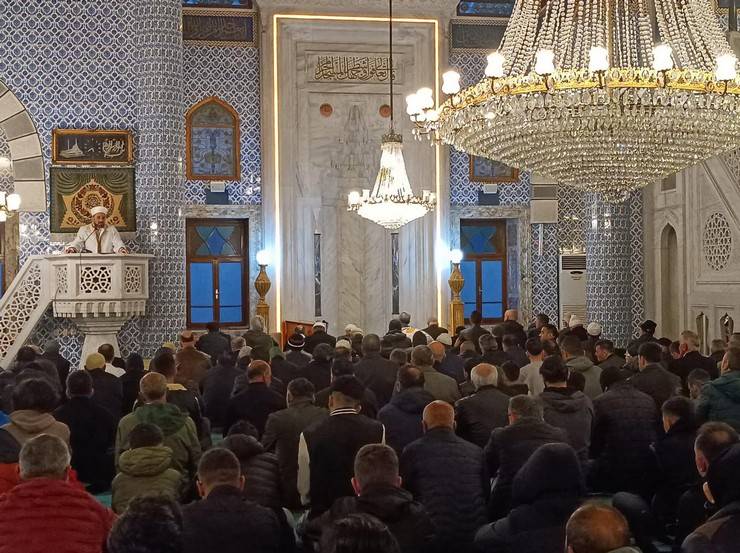 Rize’de Ramazan Bayram Namazı Eda Edildi 20