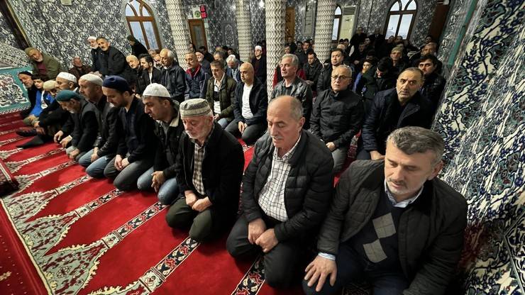 Rize’de Ramazan Bayram Namazı Eda Edildi 27