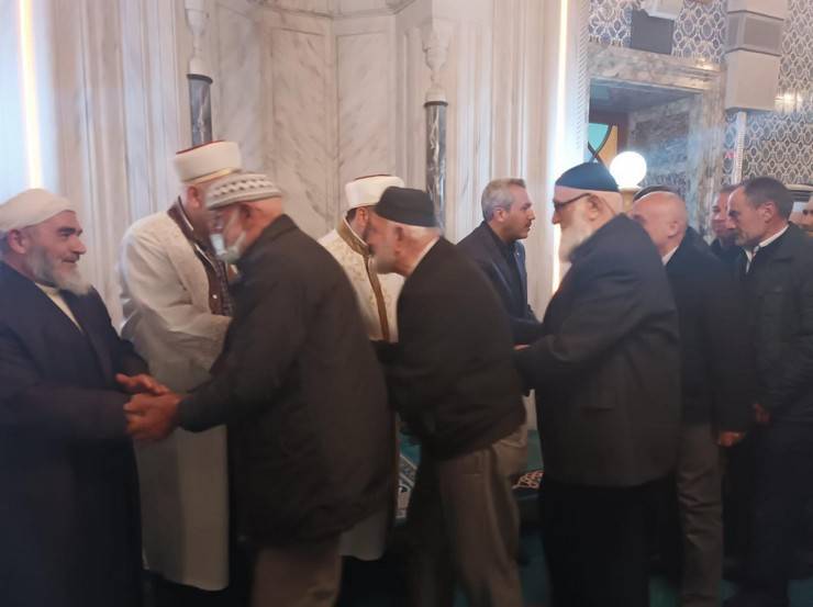 Rize’de Ramazan Bayram Namazı Eda Edildi 3