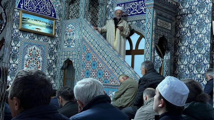 Rize’de Ramazan Bayram Namazı Eda Edildi 30