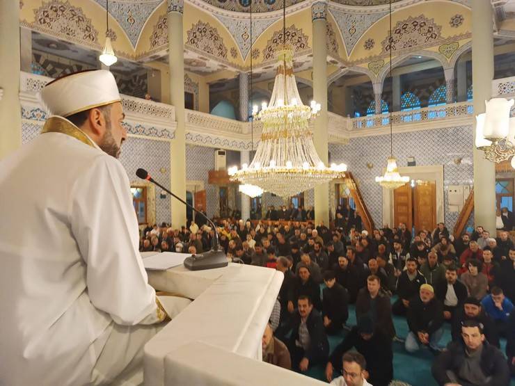 Rize’de Ramazan Bayram Namazı Eda Edildi 8
