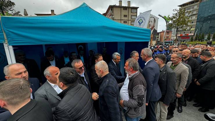 Rize'de Protokol, Vatandaşlarla Bayramlaştı 13