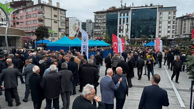 Rize'de Protokol, Vatandaşlarla Bayramlaştı 2