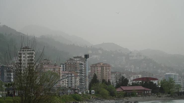 Rize'de çöl tozu etkisi 1