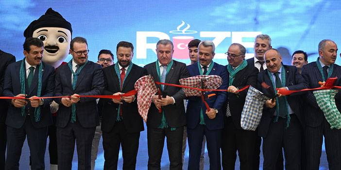 Bakan Bak, "Ankara Rize Günleri" etkinliğine katıldı